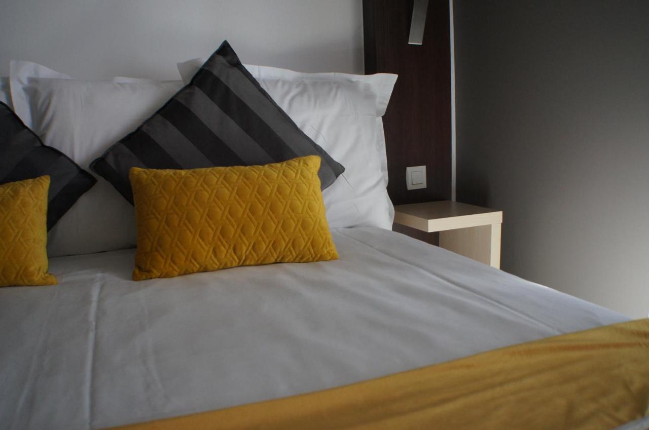 The Originals City, Hotel La Siesta, Annonay Est Davézieux Esterno foto